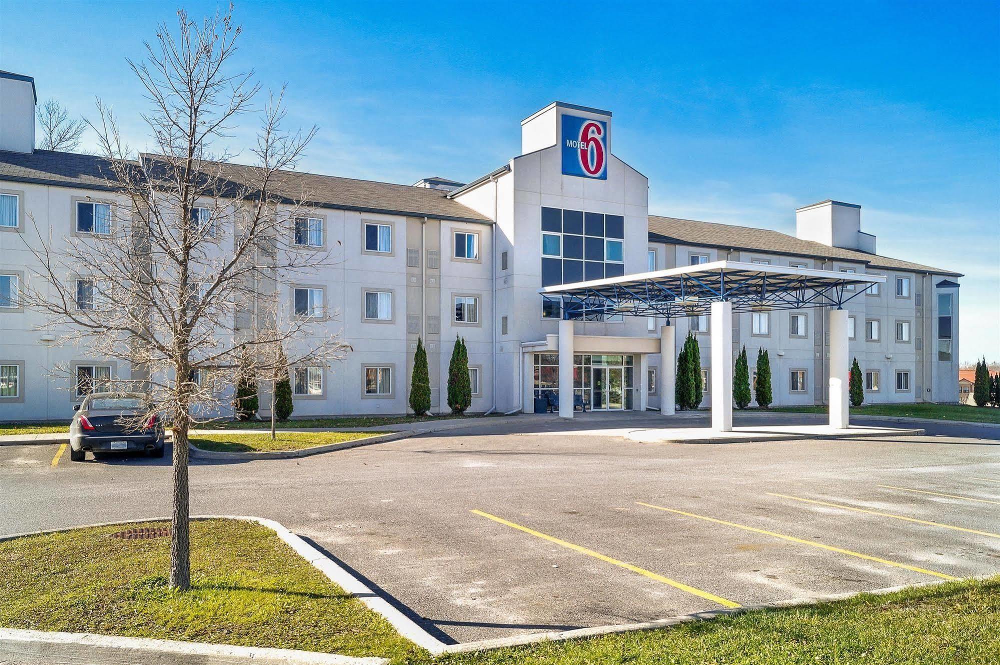 Motel 6-Peterborough, On エクステリア 写真